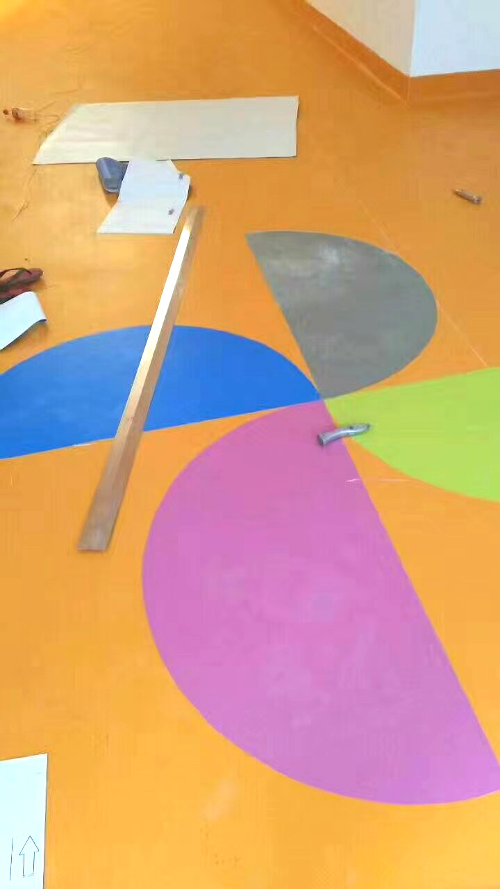 PVC塑膠地板幼兒園地面裝修材料的選擇！
